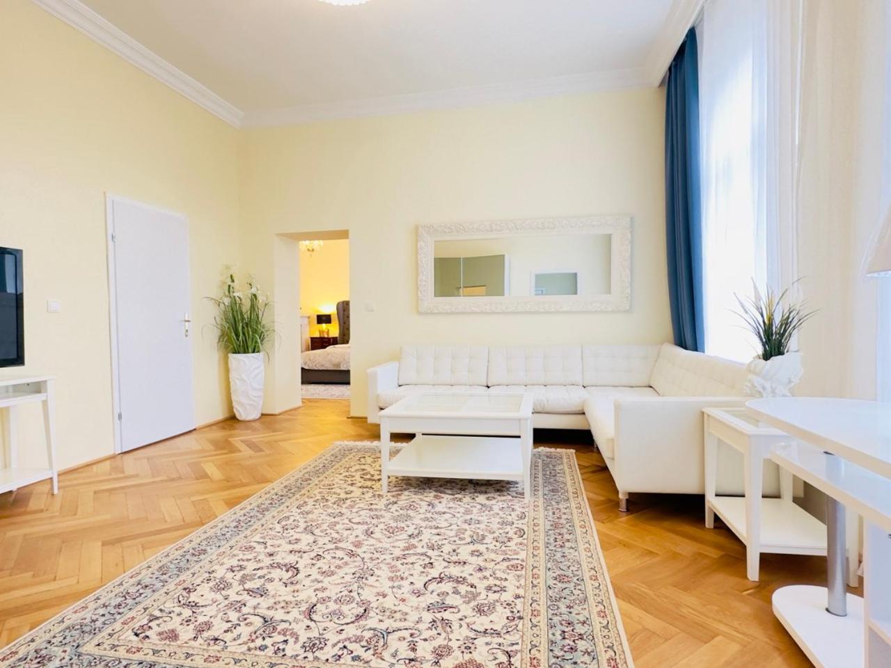 Wienerwald Residenz Baden Eksteriør billede
